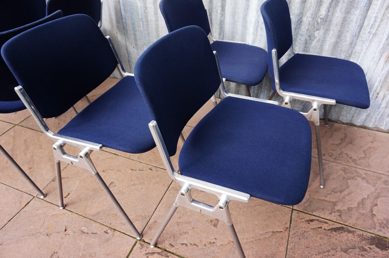Chaise Castelli bleues de 1967