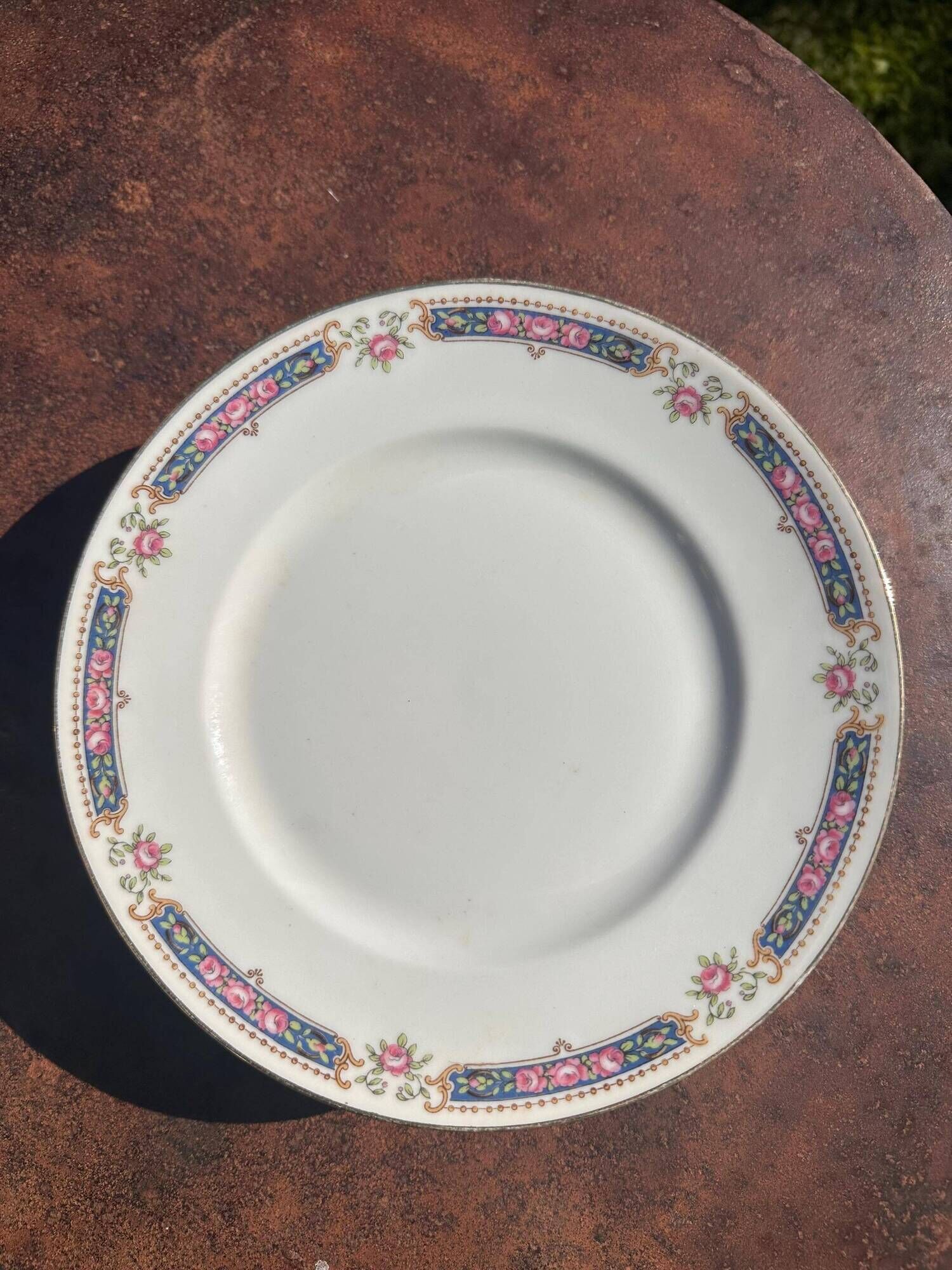 Set of 6 dessert plates in Limoges porcelain, Bernardaud & Co, dec