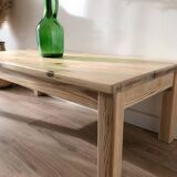 Farmhouse style coffee table, in solid pine