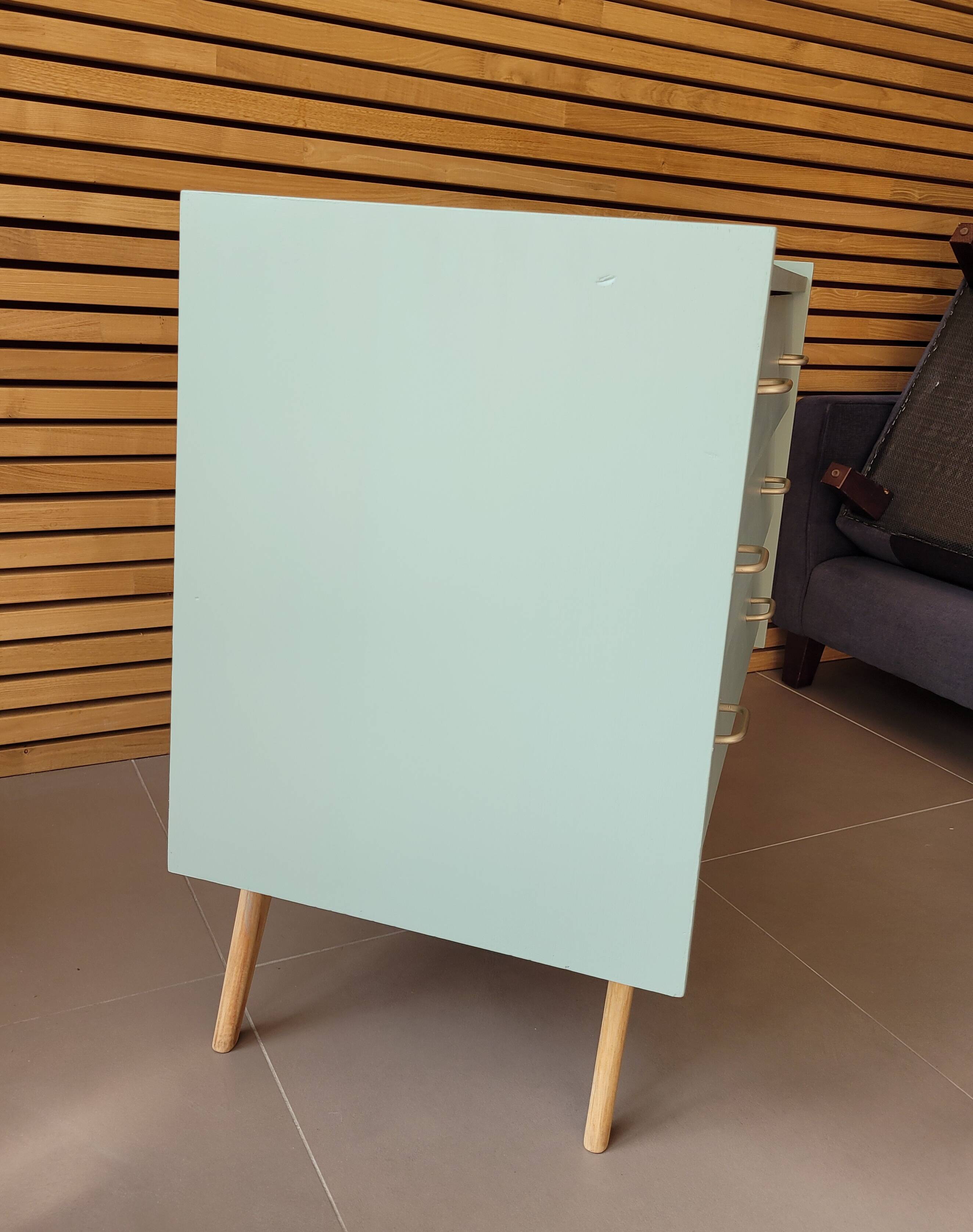 Scandinavian vintage chest of drawers