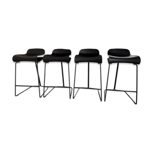 4 tabourets design BCN - noirs