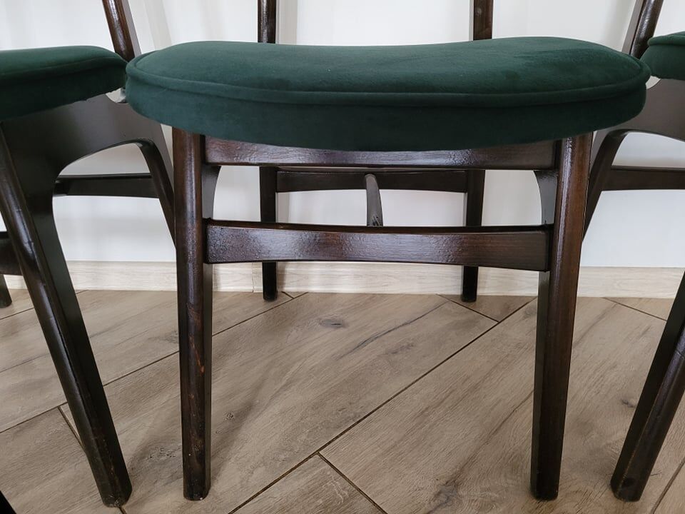 Ensemble de 6 chaises conçues par T. Halas vintage 60