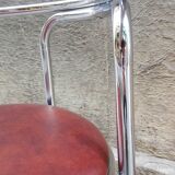 Chair in metal