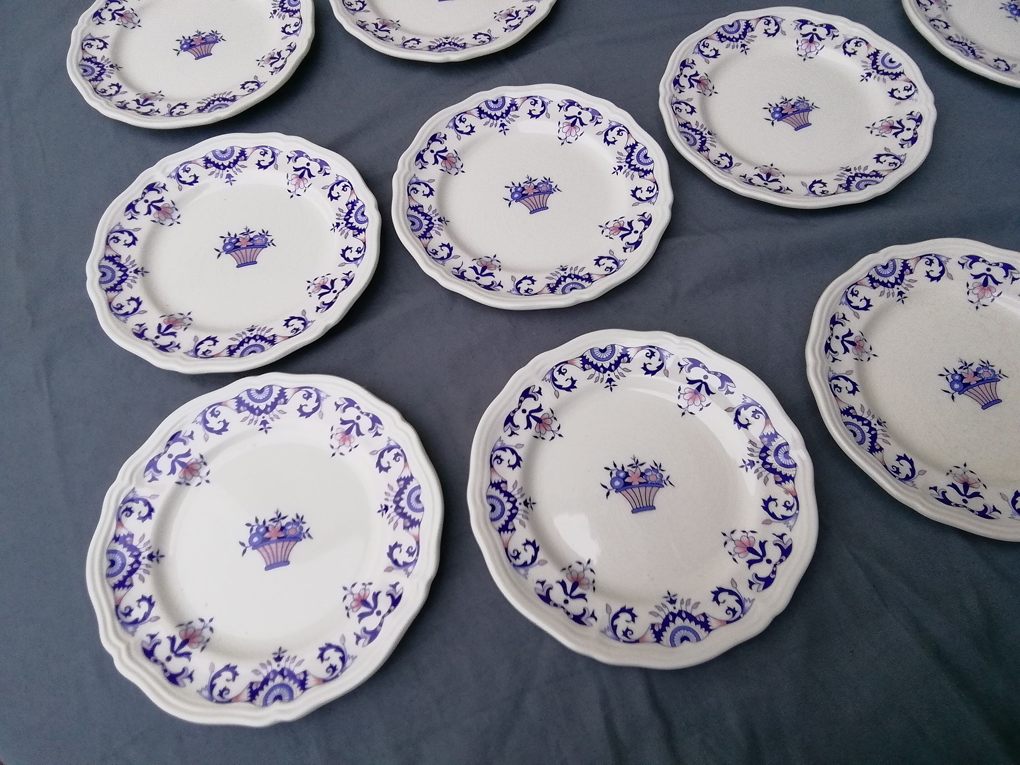 12 dessert plates decorated rouen - longchamp