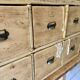 Workshop cabinet with drawers