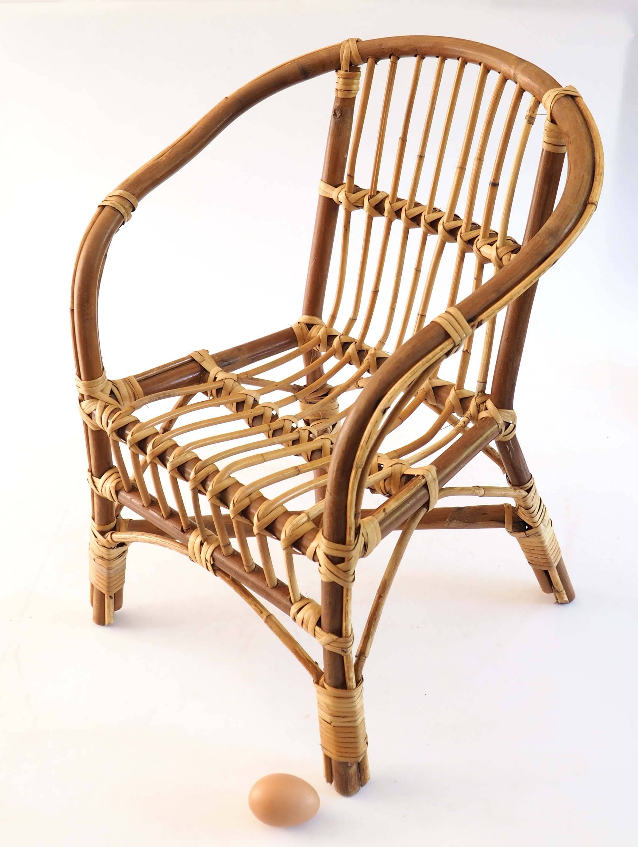 Two-tone rattan children's armchair