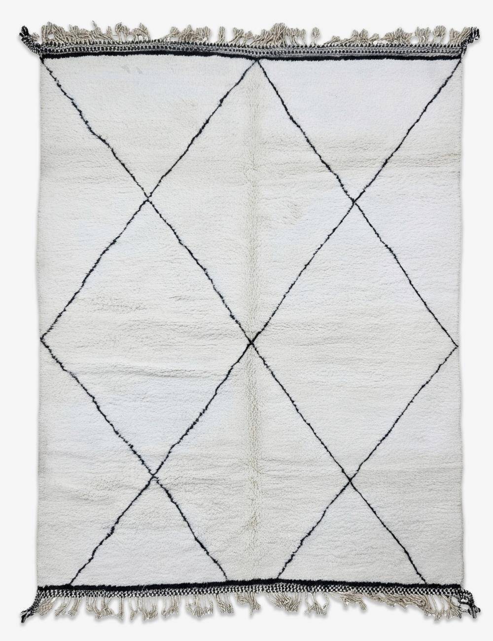 Beni Ouarain rug - 360 x 264 cm