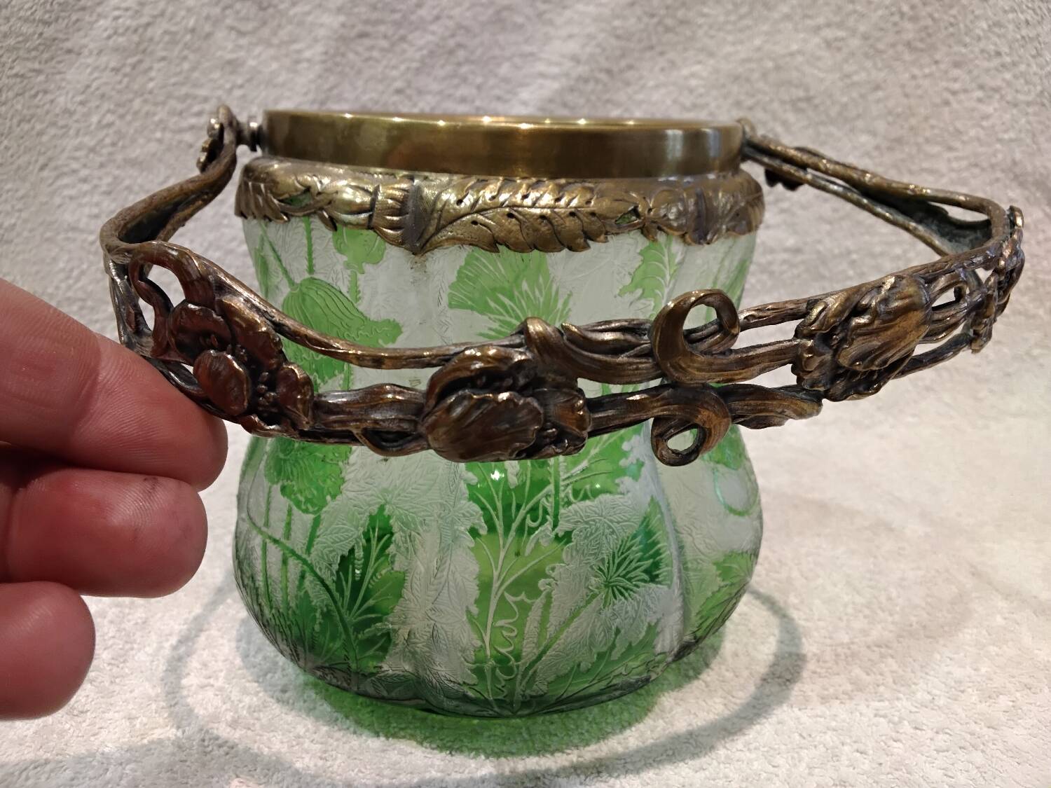 Saint Louis crystal biscuit tin, acid-etched with poppies
