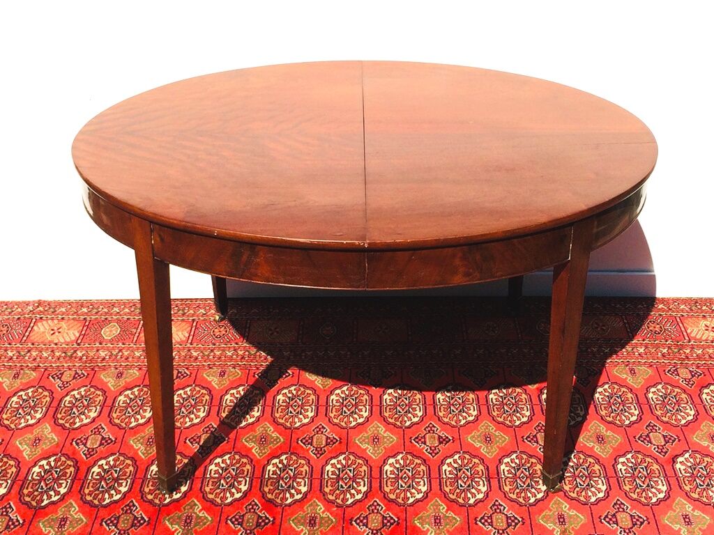 19th expandable empire table 4/6 p