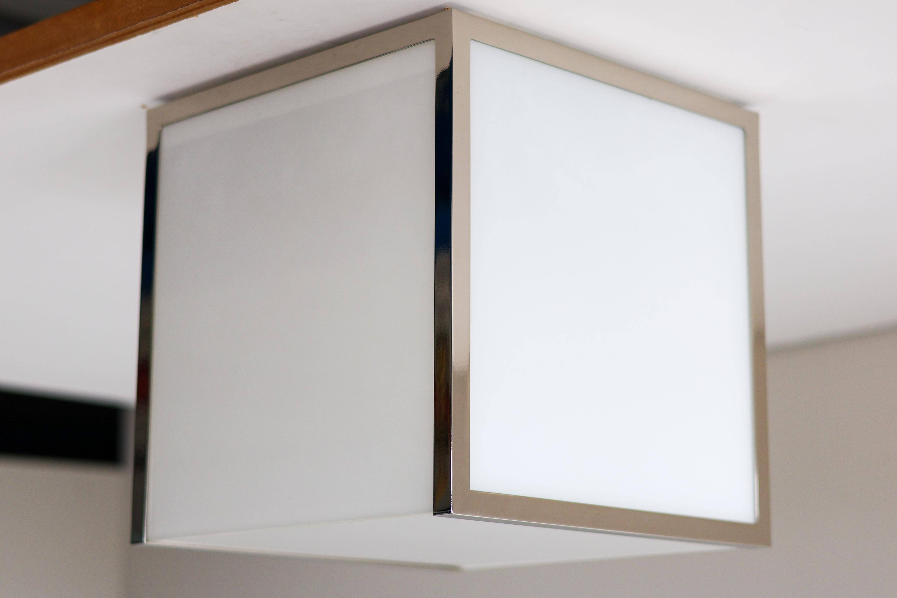 Ceiling light Jean Perzel no. 2075 - Timeless French modernism