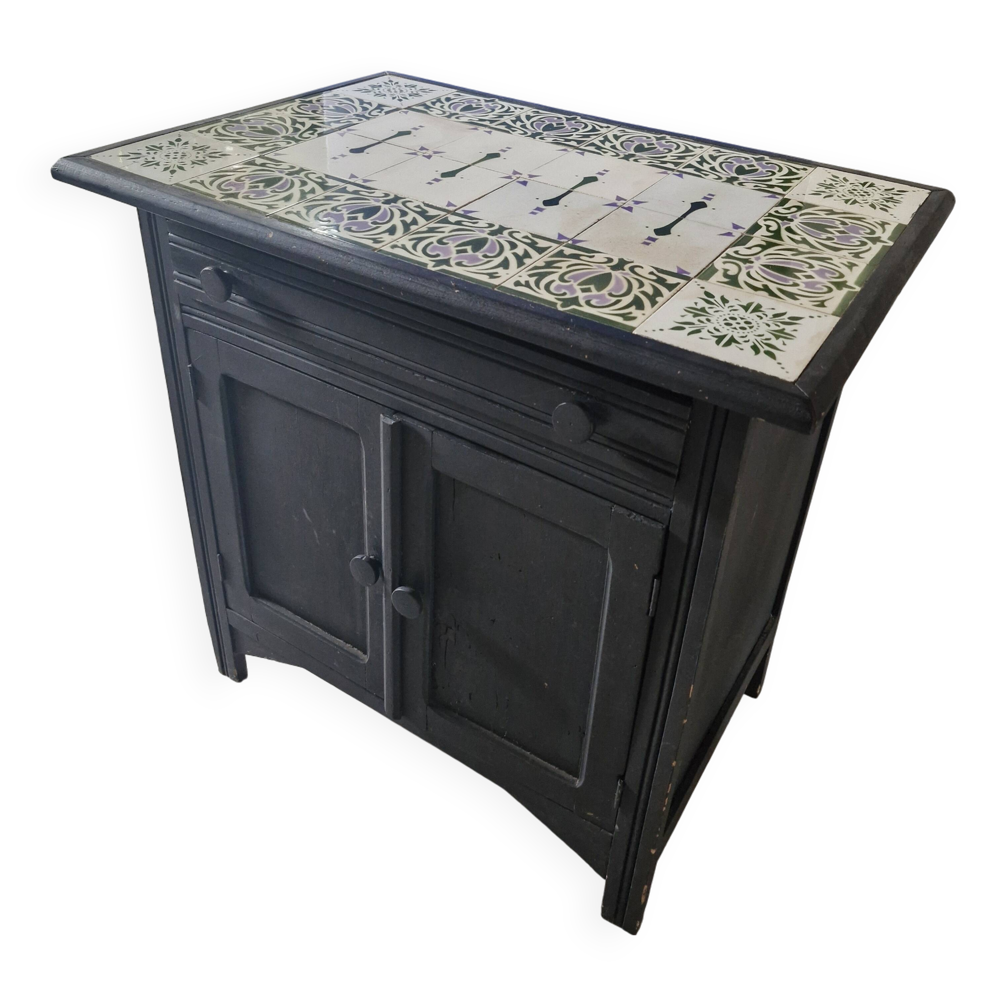 Small occasional furniture