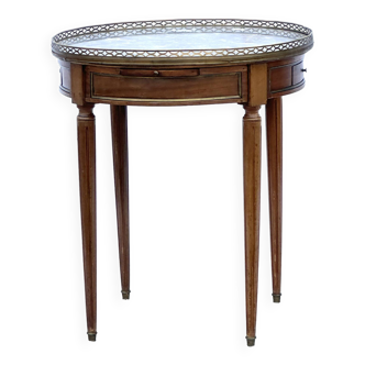 Pedestal table