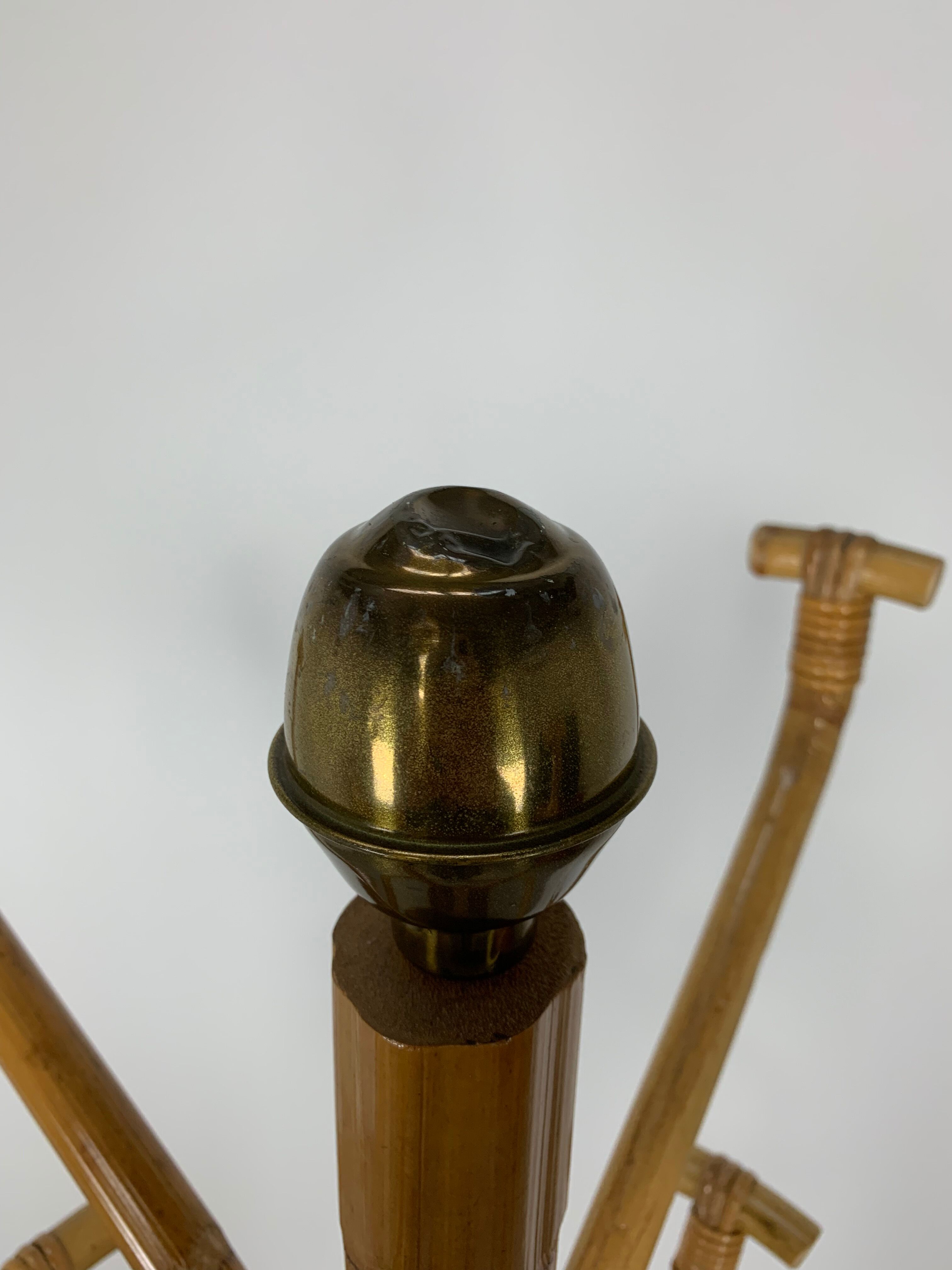 Rattan parrot coat rack and chic jungle style brass