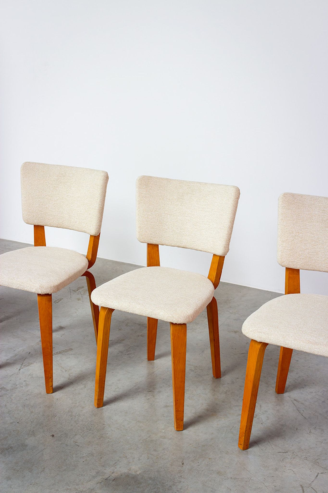 4 chaises de Cor Alons bois 1950
