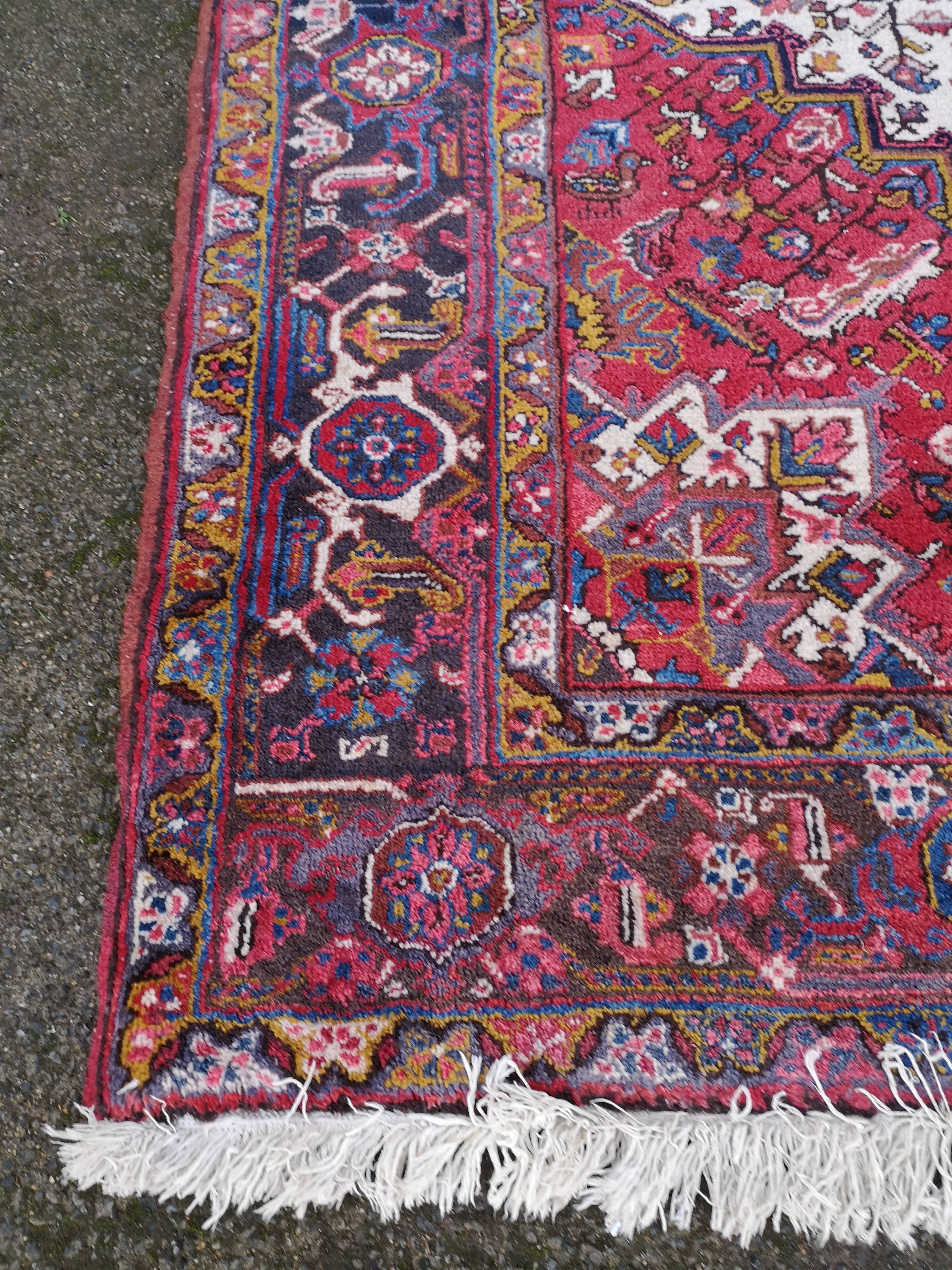 Carpets oriental 292 x 205 cm
