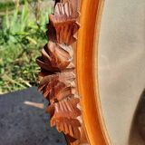 Cadre ancien en bois sculpté
