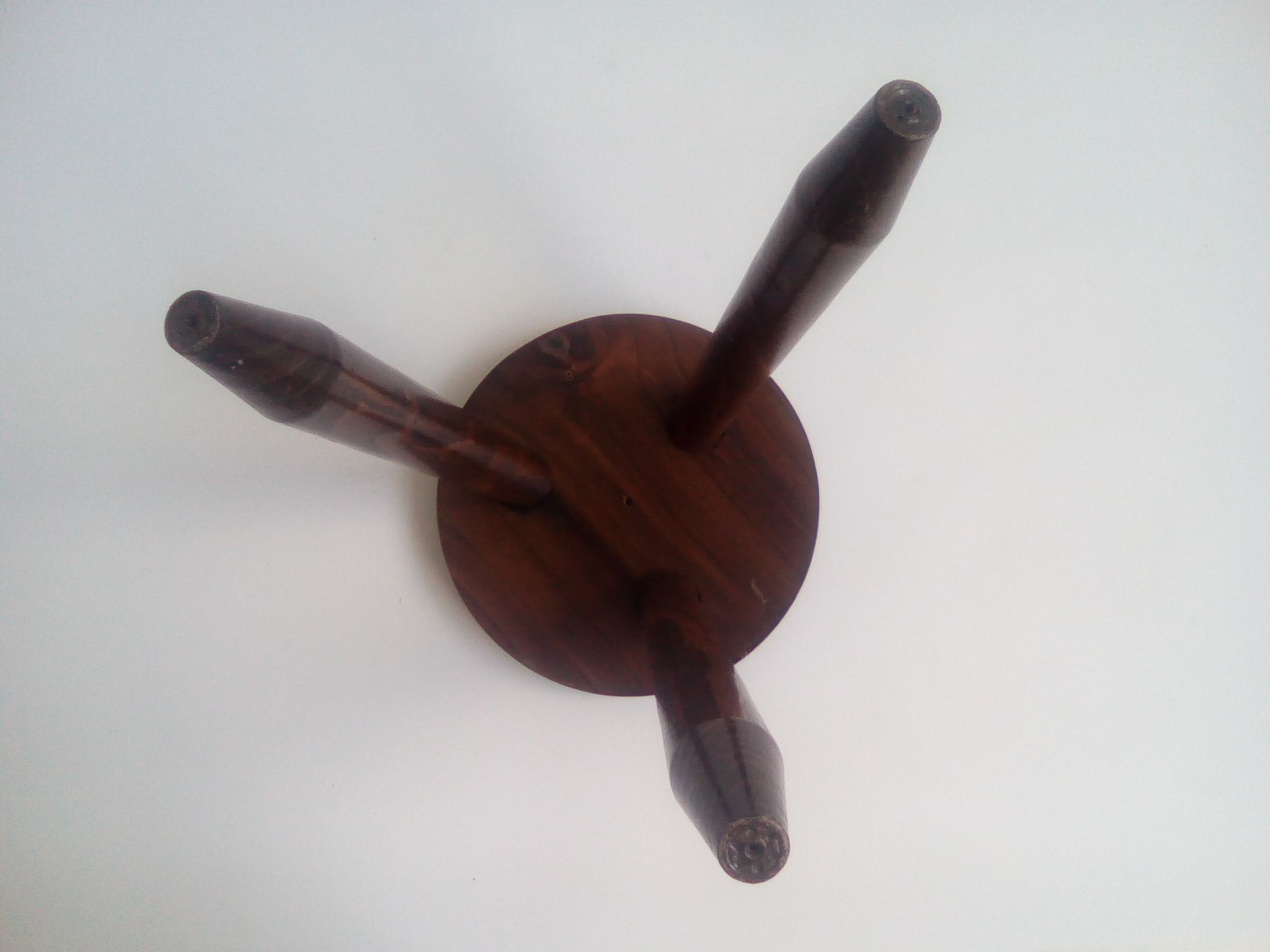 Tripod stool