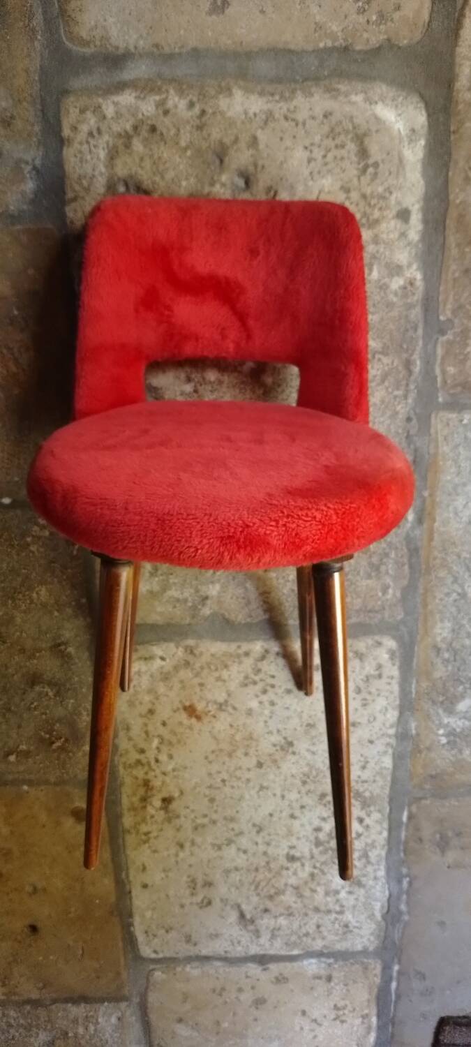 Vintage orange-red fur chair