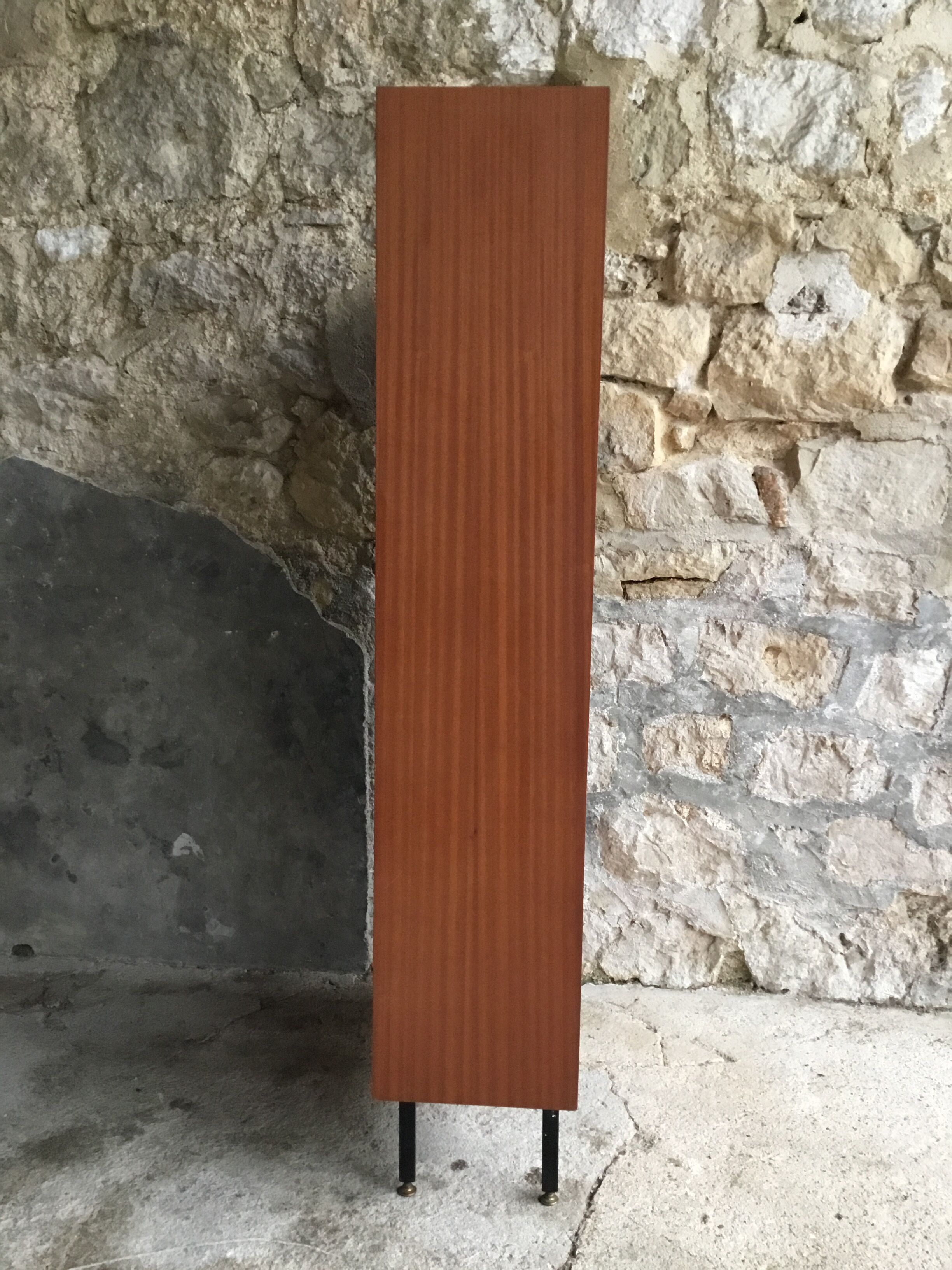 Vintage library showcase - metal feet - mahogany veneer - 1960