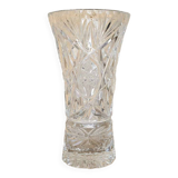 Chiseled crystal vase