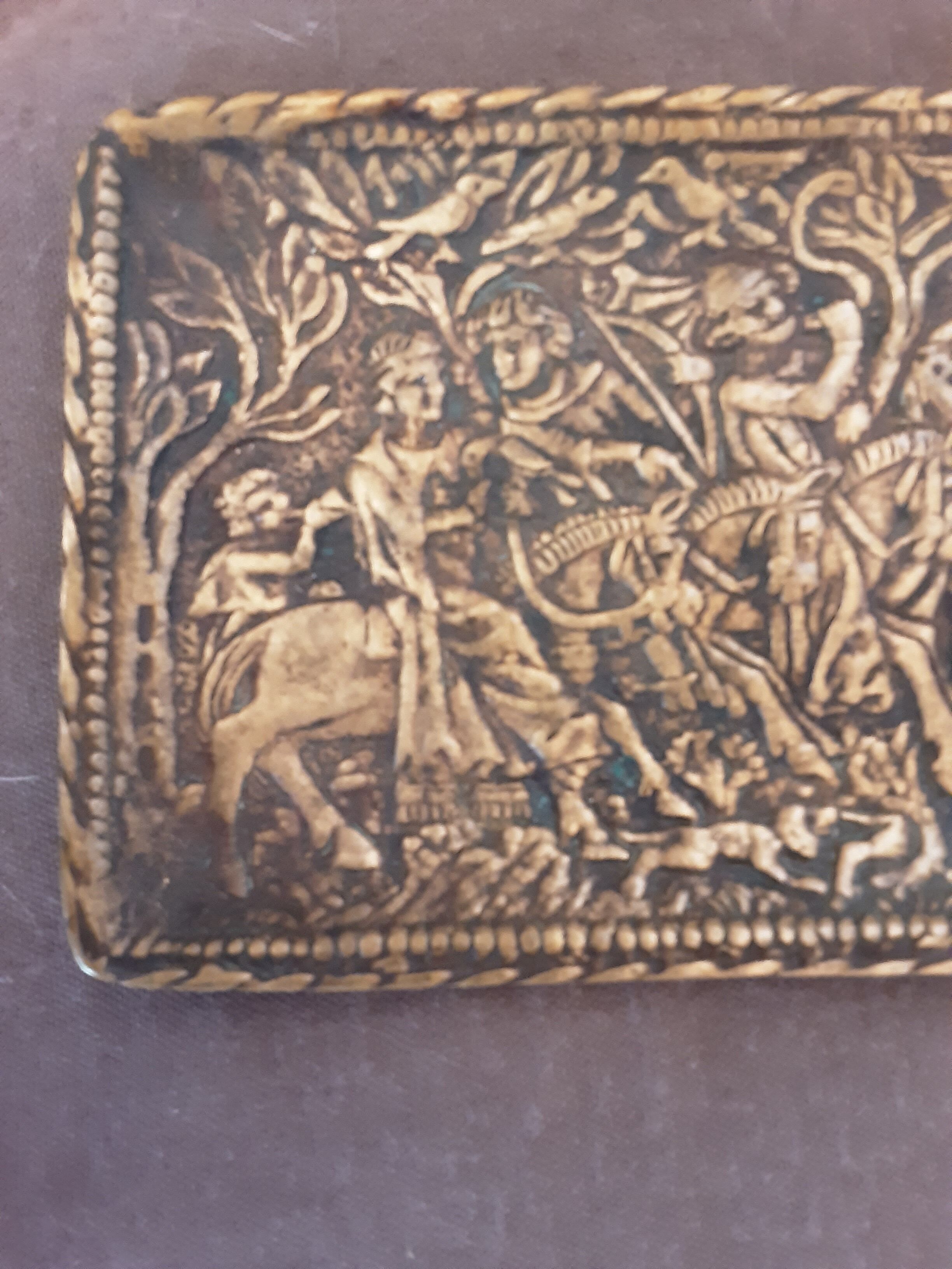 Empty pocket, bronze, Max The glassmaker "chasse moyen-age 1346"