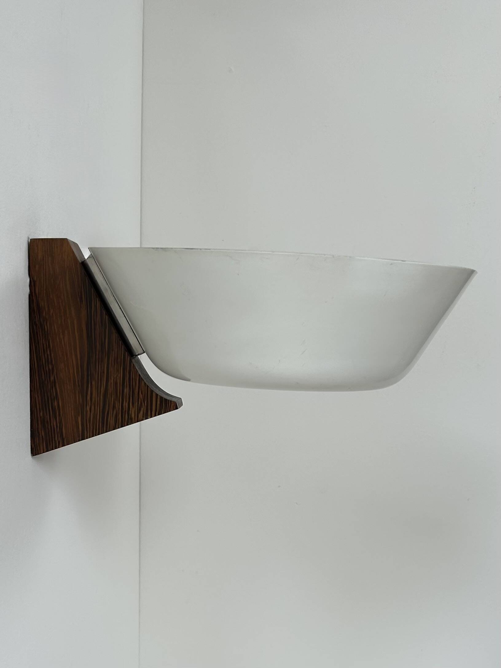 Vintage wall light, wood, chrome and white metal, Hagoort, Netherlands, 1960.
