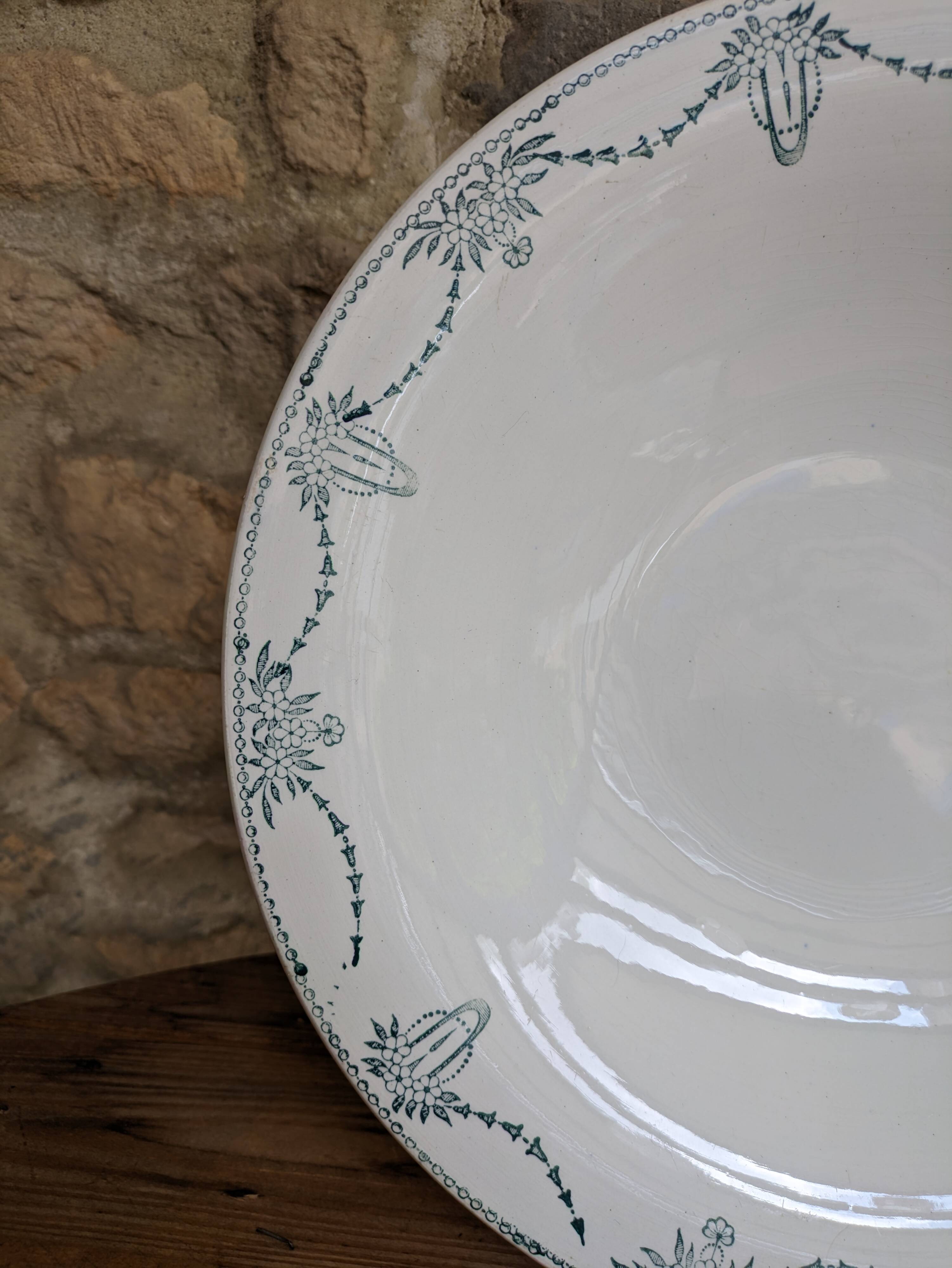 Old round ceramic serving dish Moulin des loups & Hamage model Graciela