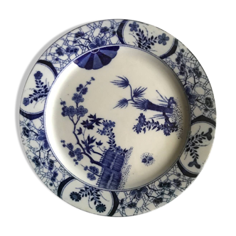 “Japan” earthenware dessert plate from Creil and Montereau