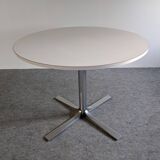 Round table from the 60s/70s