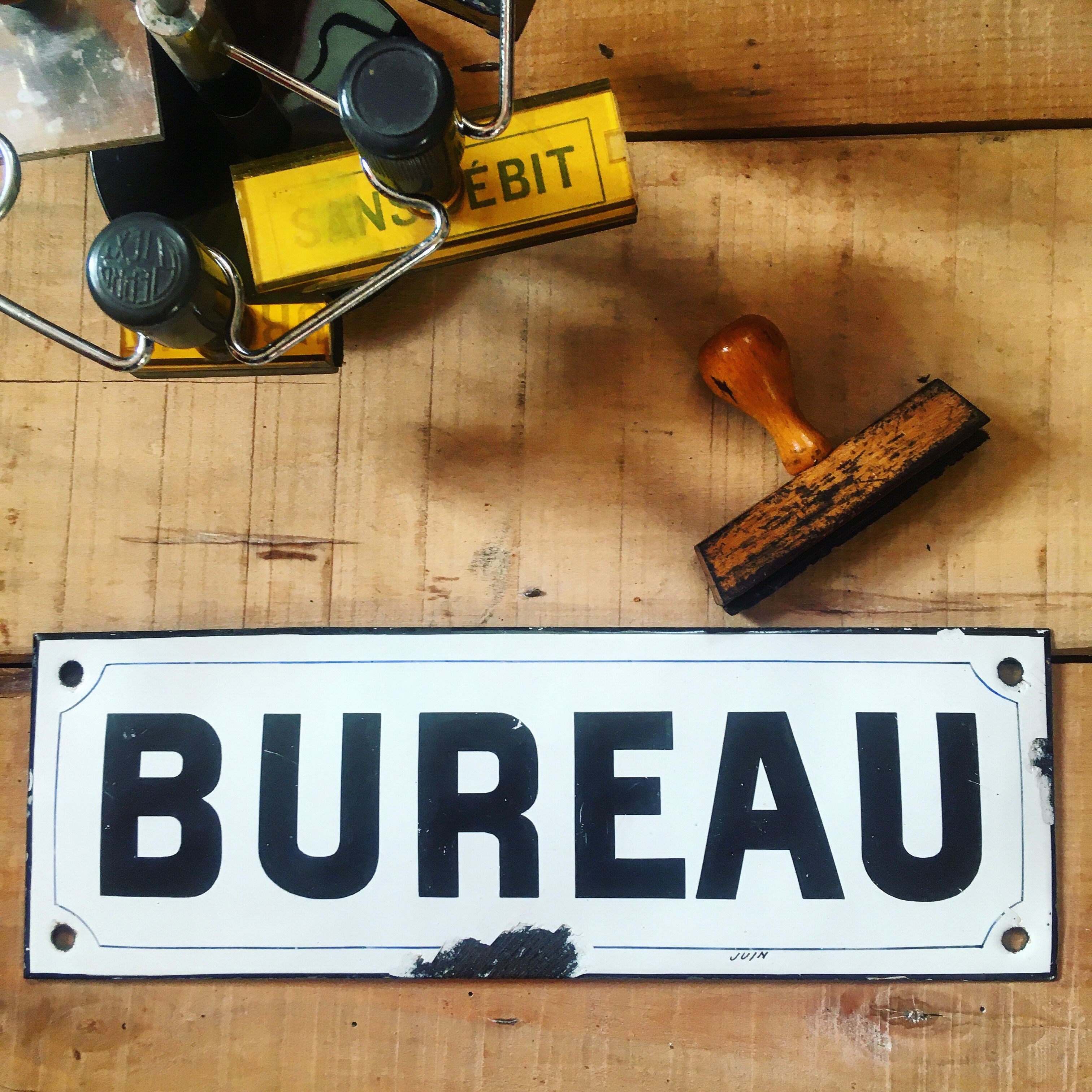 Large enamelled curved plate "BUREAU. 1910/1920s. French interior. Interior decoration. Vintage.