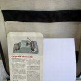 Typewriter, olivetti lettera 32