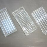 Molded glass ramekins with a toothed décor