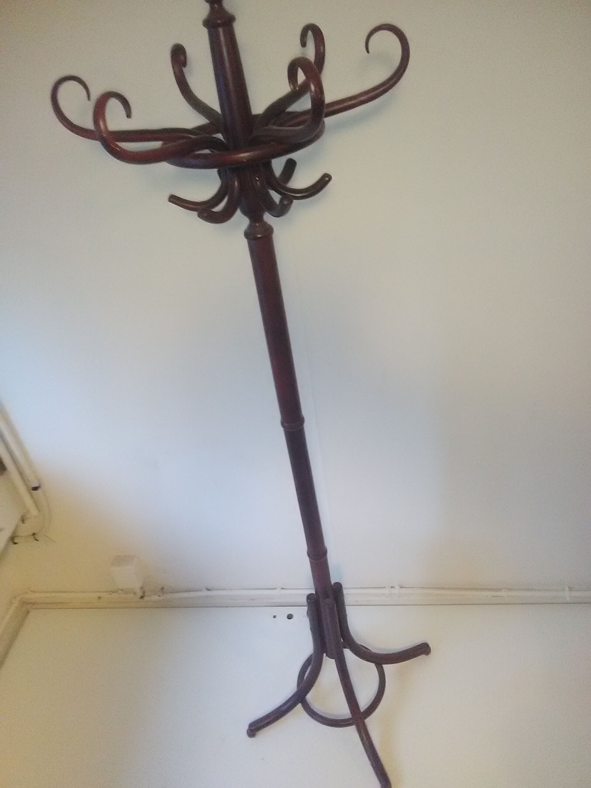 Coat hanger vintage parrot