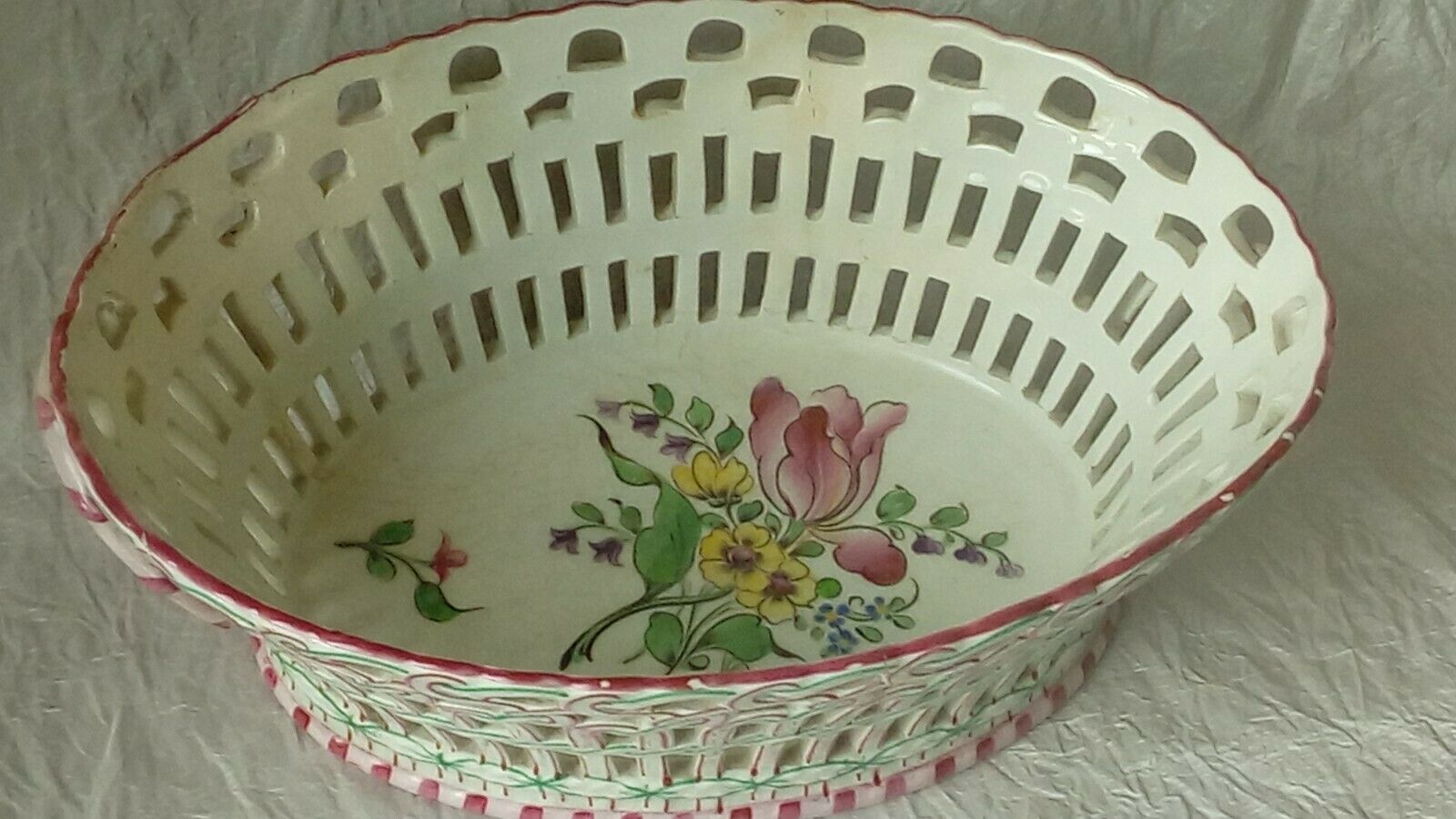 BASKET IN FAIENCE OPENWORK KELLER AND GUERIN LUNEVILLE