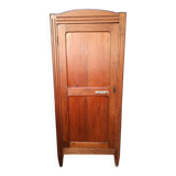 Parisian wardrobe - Bonnetière