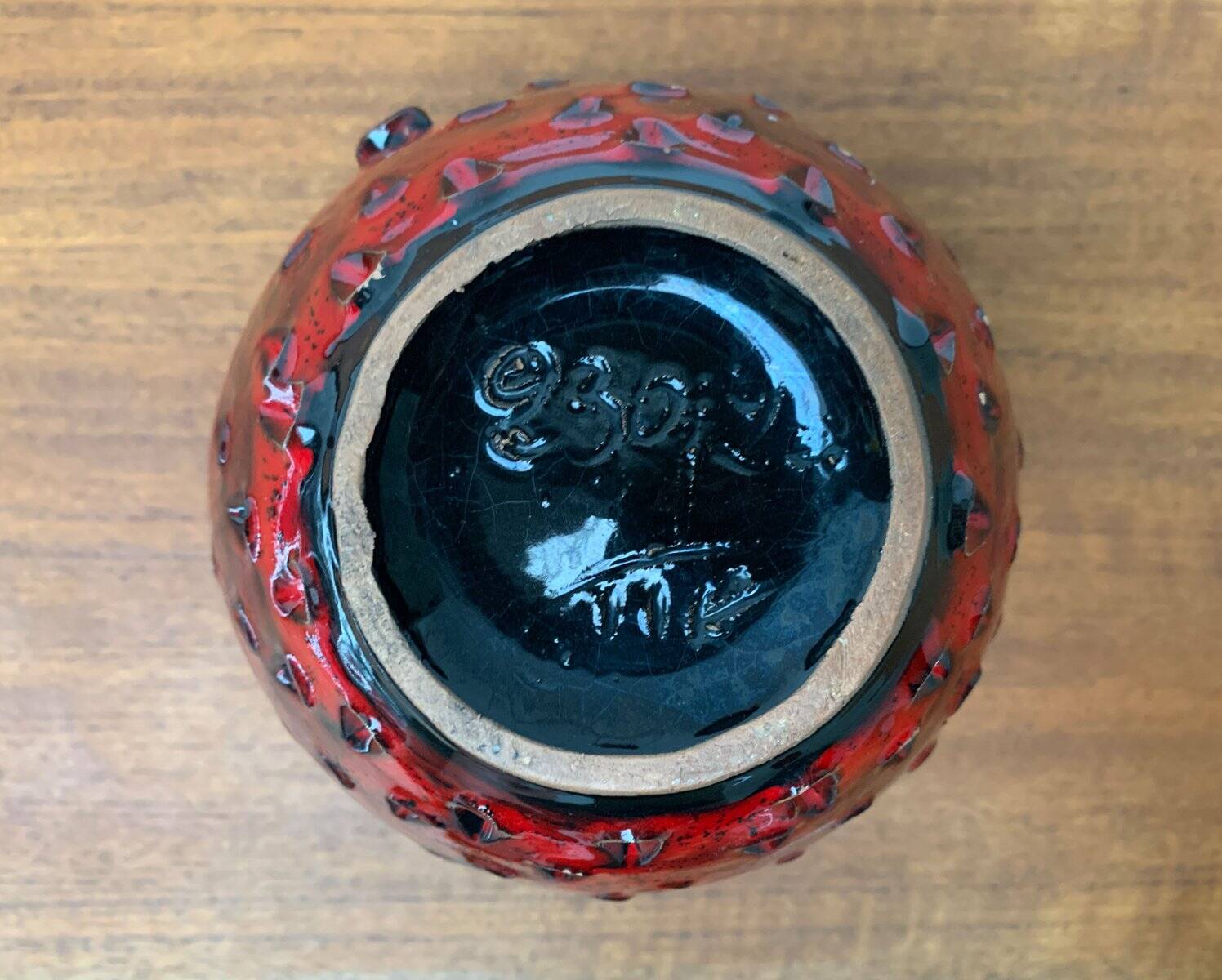 Strawberry pottery vase by Fratelli Fanciullacci for Bitossi, 1960s.