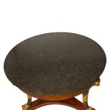 Grand guéridon aux corbins d’époque Empire