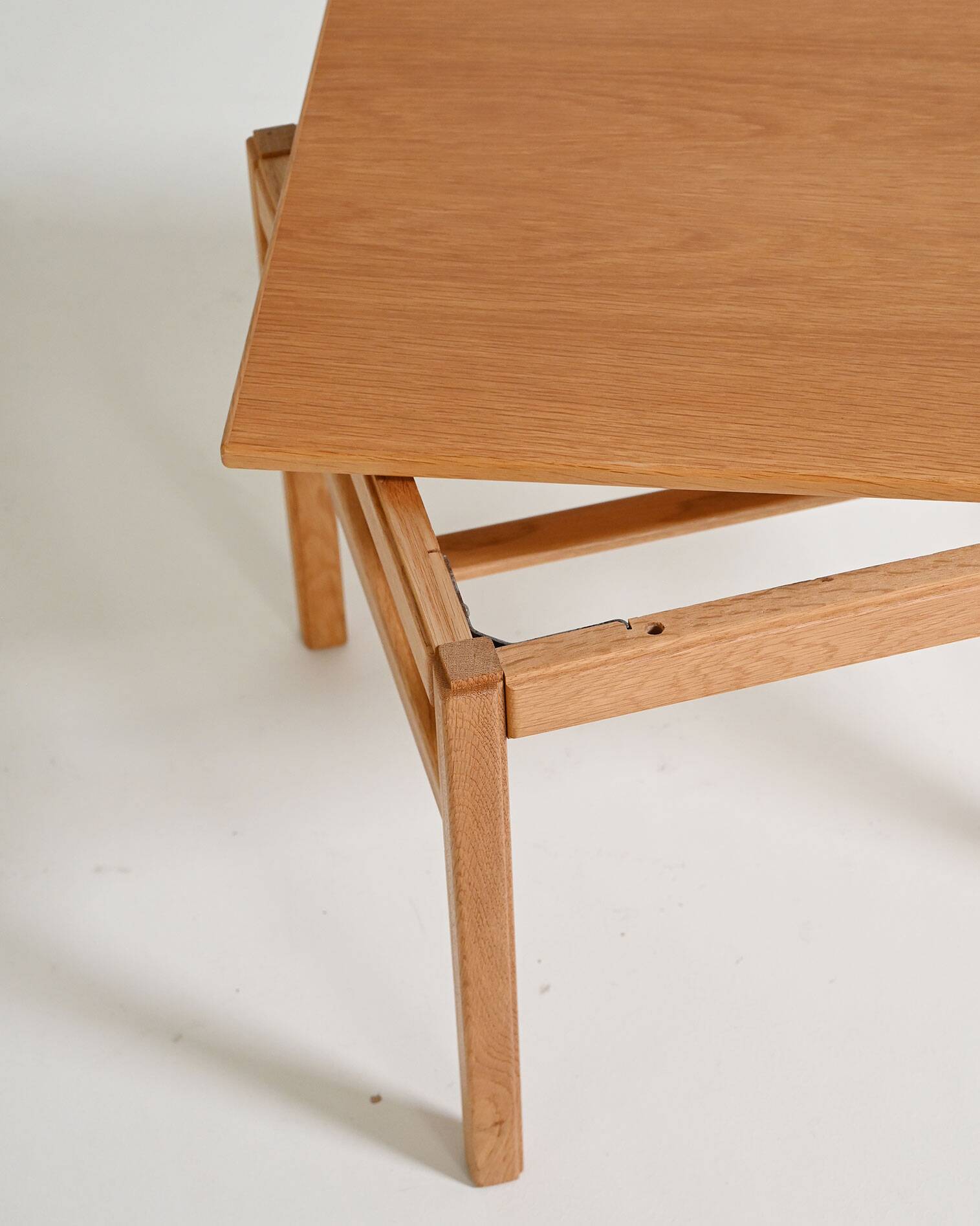 "Casino" oak side table, Sven Engström and Gunnar Myrstrand for Tingströms