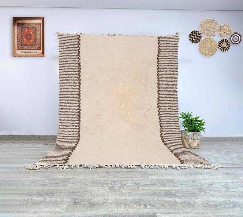 Authentic handmade Moroccan Beni rug in wool 150/250cm