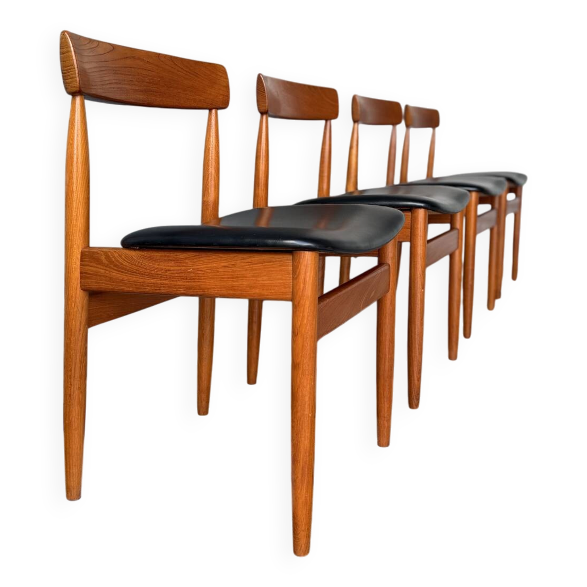 Lot de 4 chaises danoises en teck