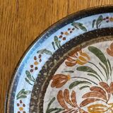 Assiette plate en grès estampillée Keraluc Quimper MPB