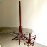 Parrot coat rack in arched beech