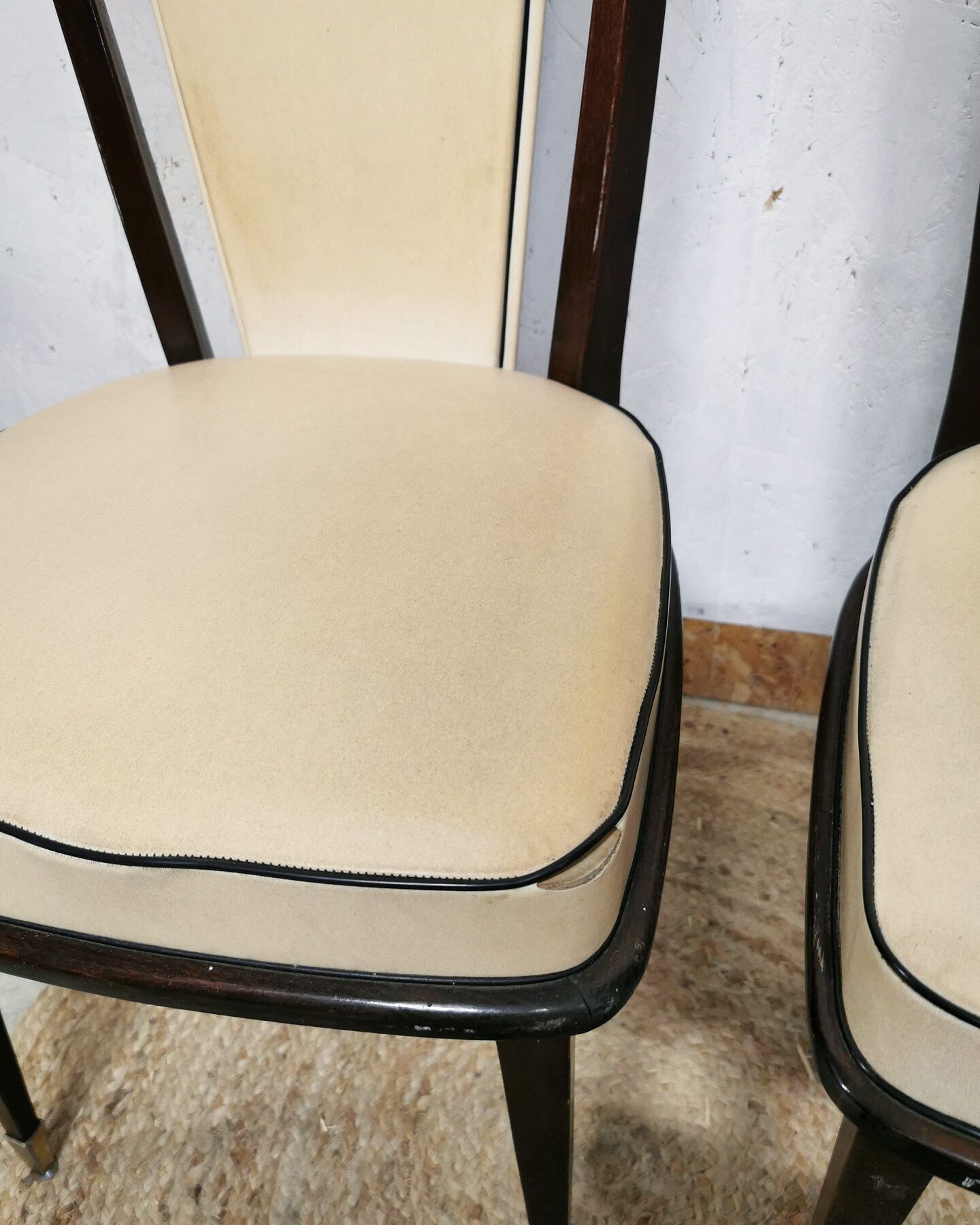 Lot of 6 vintage chairs