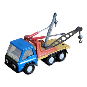 Gozan Furia truck