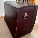 Trunk / Travel trunk