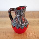 Petit vase pichet vintage en céramique, poterie de lave française des années 1950, rouge et gris