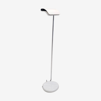 Circular marble base floor lamp