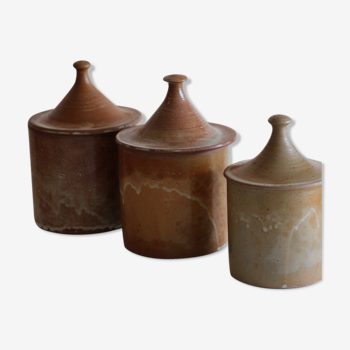 Sandstone spice pots