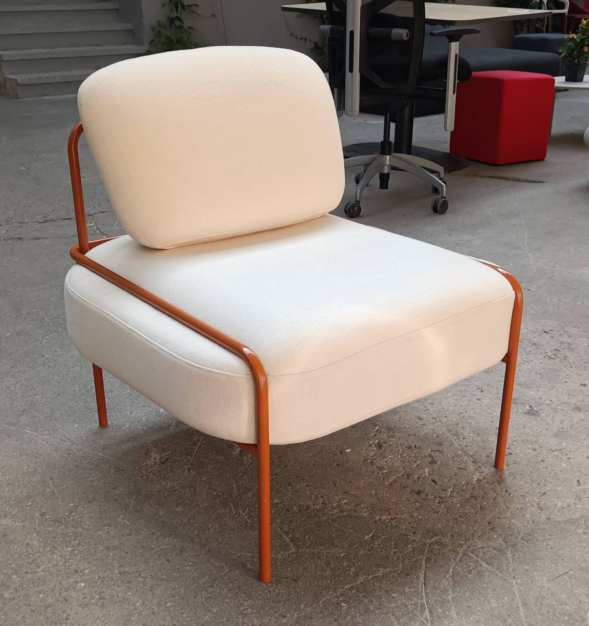 NOMA Laime 42 beige armchair
