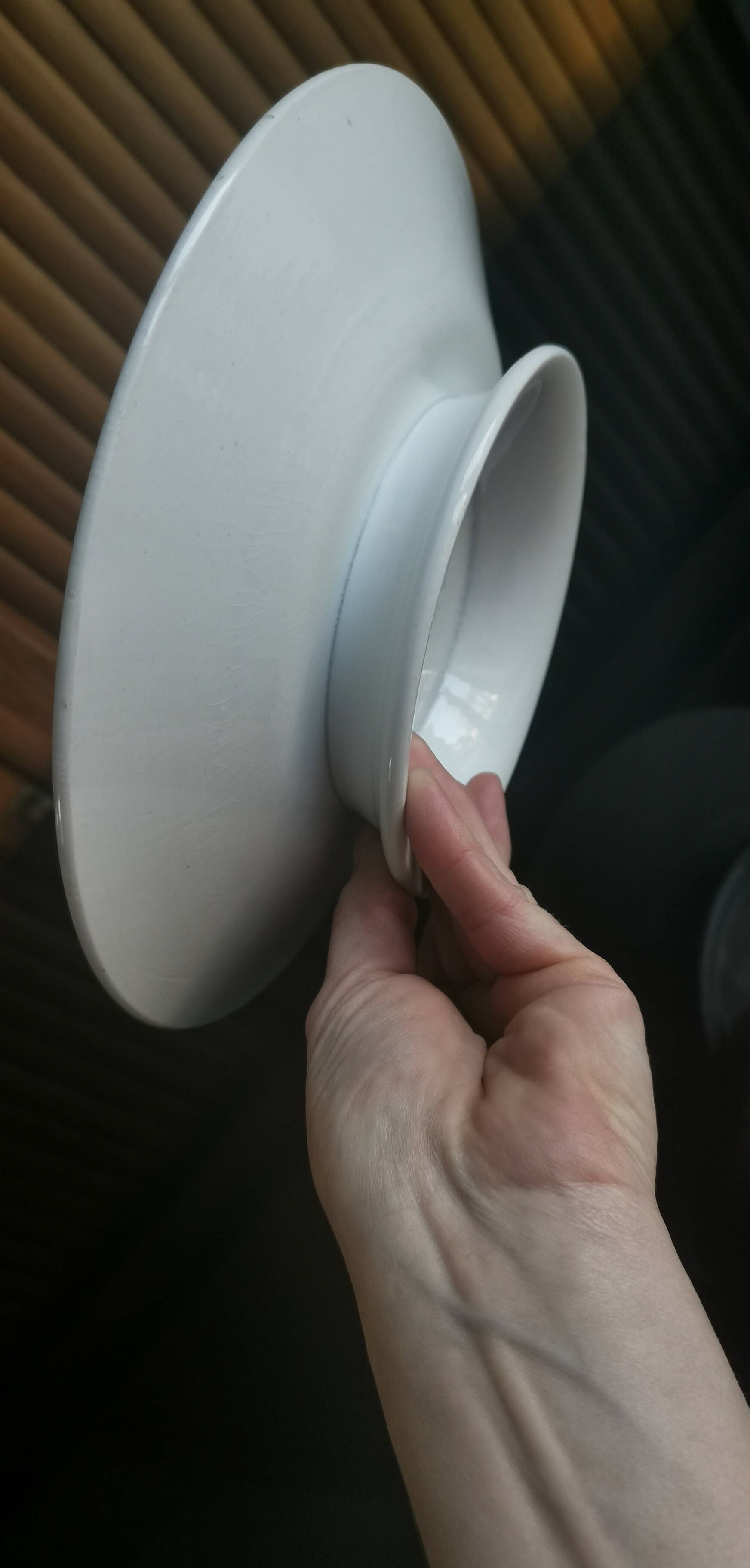 Compotier on foot signed Lunéville KG "Victoria